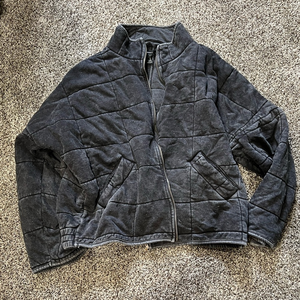 Forever 21 quilted dupe. small.